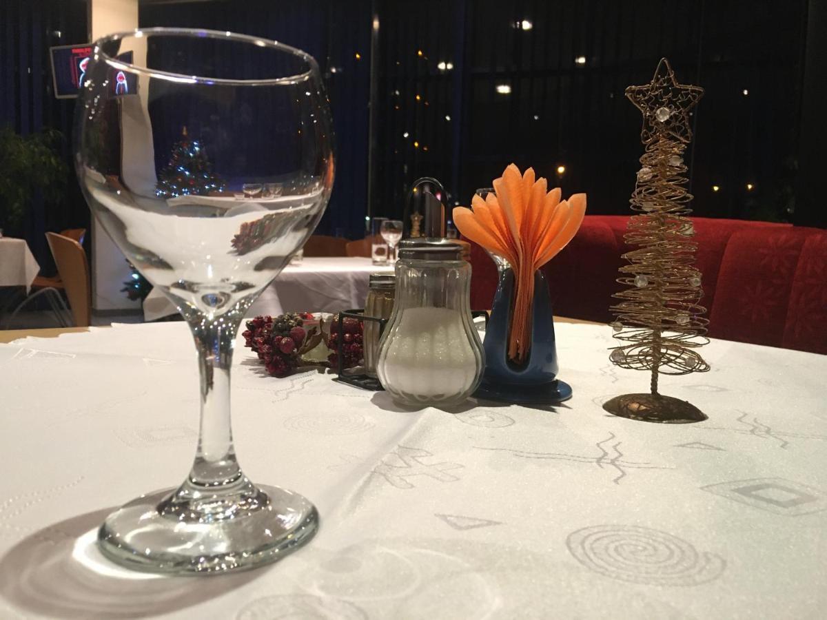 Tanagra Hotel Vilnius Dış mekan fotoğraf